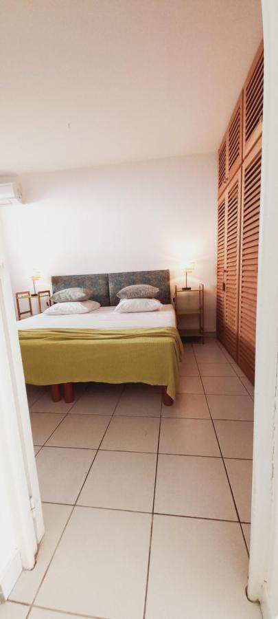 Vue Mer, Piscine, Appartement 4 Personnes Le Gosier  Eksteriør billede