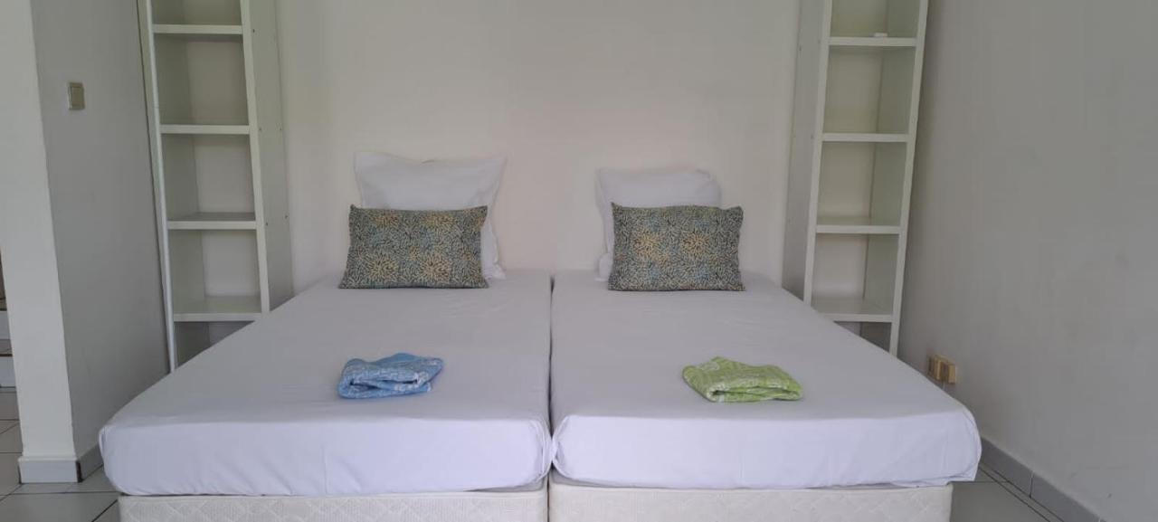 Vue Mer, Piscine, Appartement 4 Personnes Le Gosier  Eksteriør billede